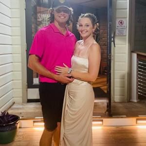 Meet your Posher, Michaelia